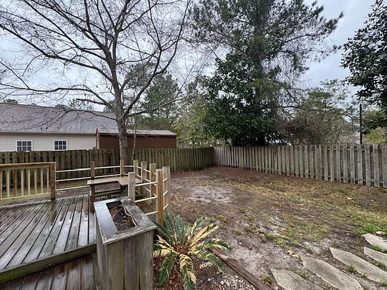 150 Raye Dr — Photo 26