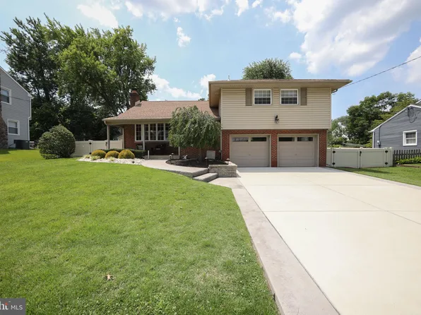 105 Garfield Ave, Cherry Hill, NJ 08002