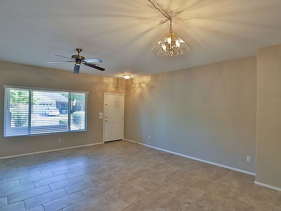 5th image of 14293 W Weldon Ave