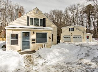 10 Greig Ln, Topsham, ME 04086