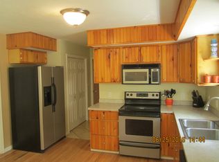 Near T346 Lehigh Rd L 2, Gouldsboro, PA 18424