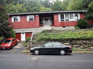 66 Hull St, Ansonia, CT 06401