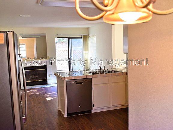 5th image of 1026 Olympic Ln