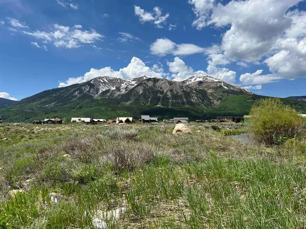 379 S Avion Drive, Crested Butte, CO 81224