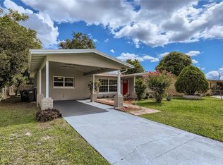 900 Iron Oak Dr, Orlando, FL 32809