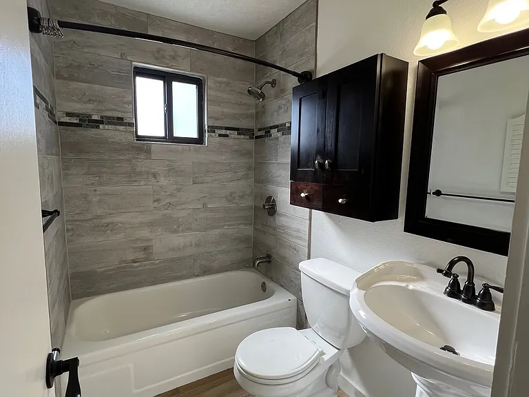 1300 Rufina Ln — Photo 11
