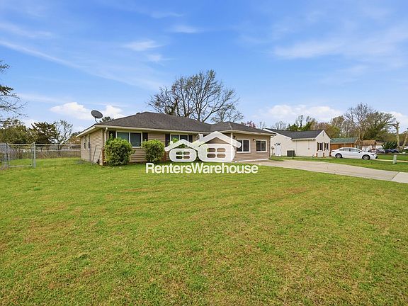 2nd image of 3009 Knight Rd