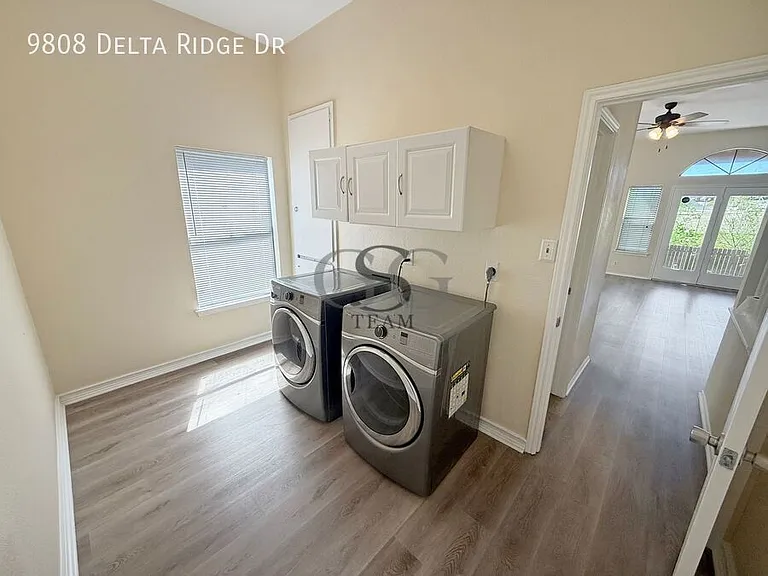 9808 Delta Ridge Dr — Photo 18
