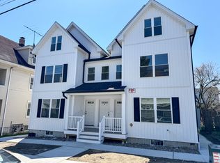 123 Princeton St, Bridgeport, CT 06605