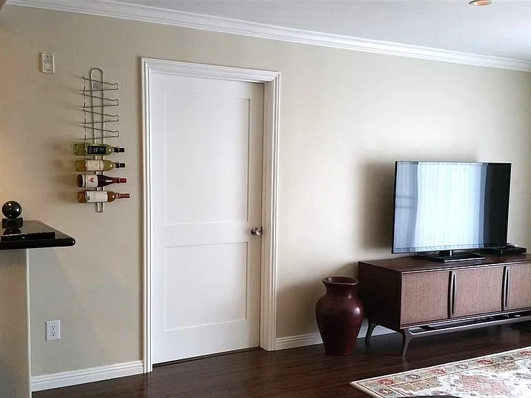 6191 Rancho Mission Rd — Photo 2