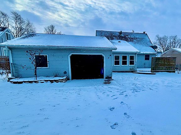 5th image of 408 W Cherry St