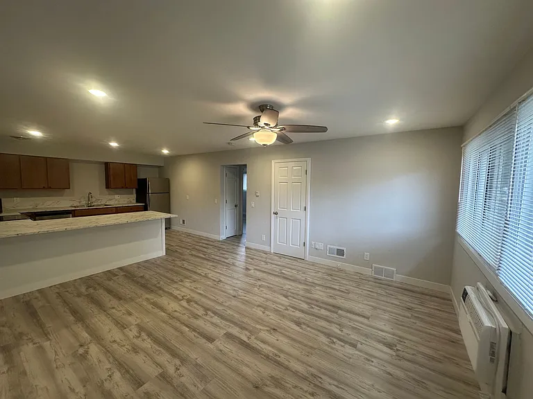 Parks Edge Apartments — Photo 12