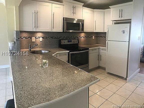2nd image of 4927 NW 55th St