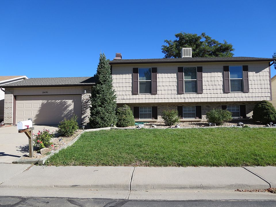 2491 Ridge Dr