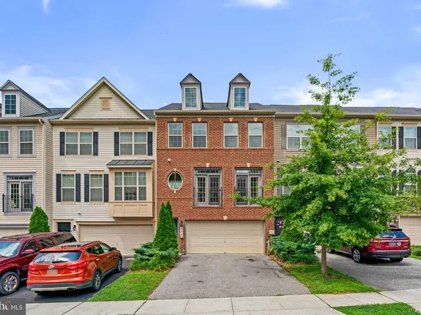858 Nancy Lynn Ln, Arnold, MD 21012