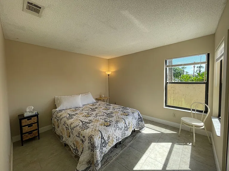 1440 Sheafe Ave NE #112 — Photo 12