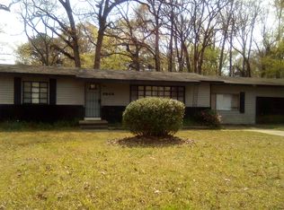 2808 Woodside Dr, Jackson, MS 39212