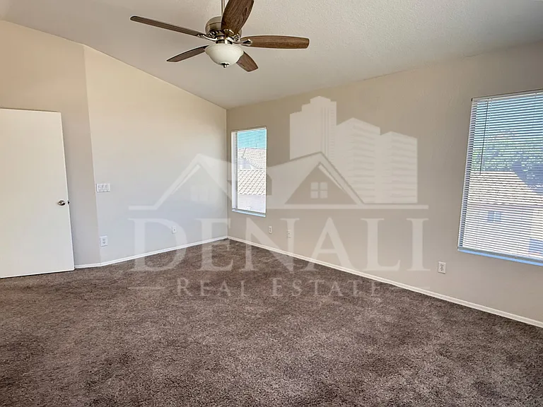 1274 W Sparrow Ct — Photo 13