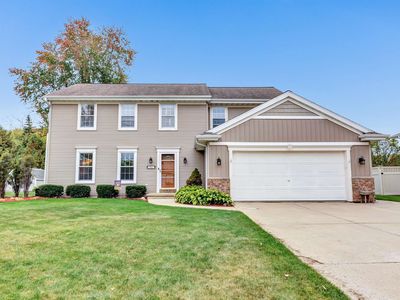 1307 Blue Ridge Dr, Green Bay, WI, 54304