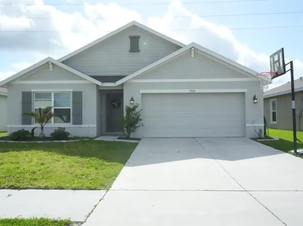 7938 Broad Pointe Dr, Zephyrhills, FL 33540