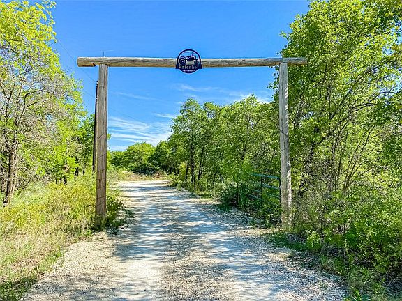 2nd image of 10258 County Road 335
