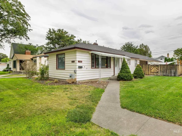 161 8th Ave E, Twin Falls, ID 83301