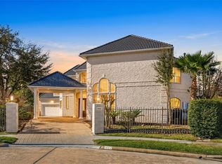 1002 Island Vw, Kemah, TX 77565