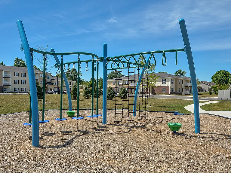 Tiffin Pointe — Photo 29