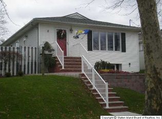 158 Hooper Ave, Staten Island, NY