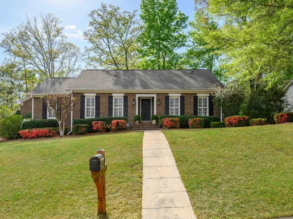 2600 Southminster Rd, Vestavia, AL 35243