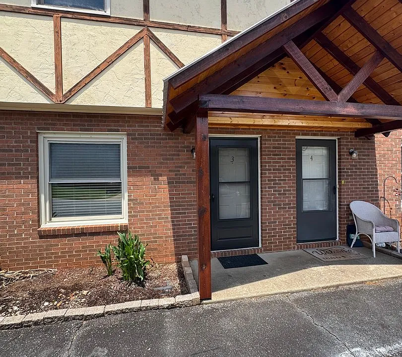 4774 Mayfield Dr #1-4