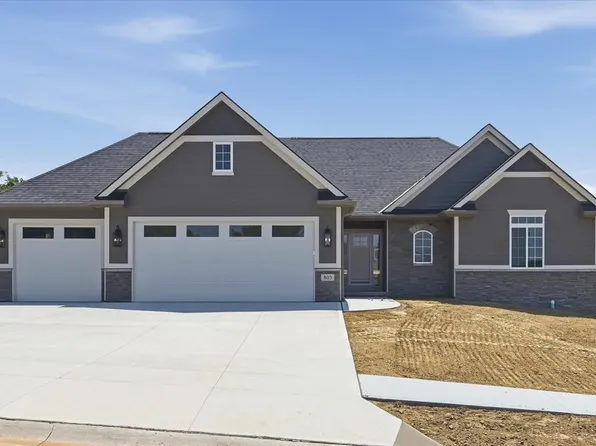 805 Oak Ridge Ln, Glenwood, IA 51534