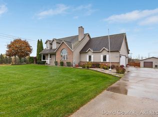 11072 Riley St, Zeeland, MI 49464