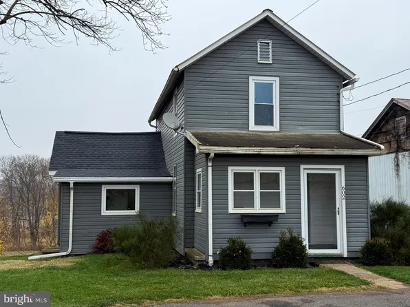 602 W 4th St, Port Royal, PA 17082