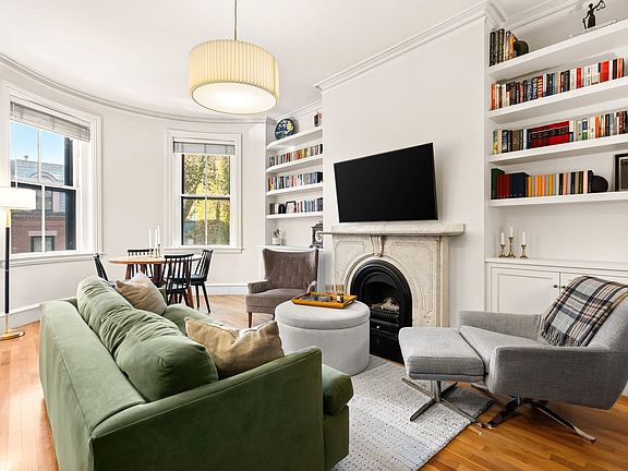 2nd image of 9 Upton St #2
