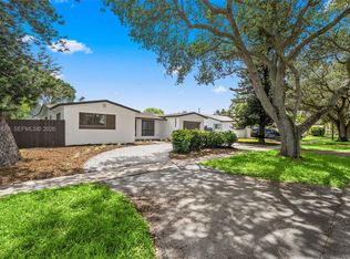8978 SW 49th St, Fort Lauderdale, FL 33328