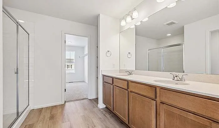 4180 Satinwood Dr — Photo 12