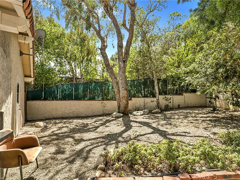 7161 Grasswood Ave — Photo 57