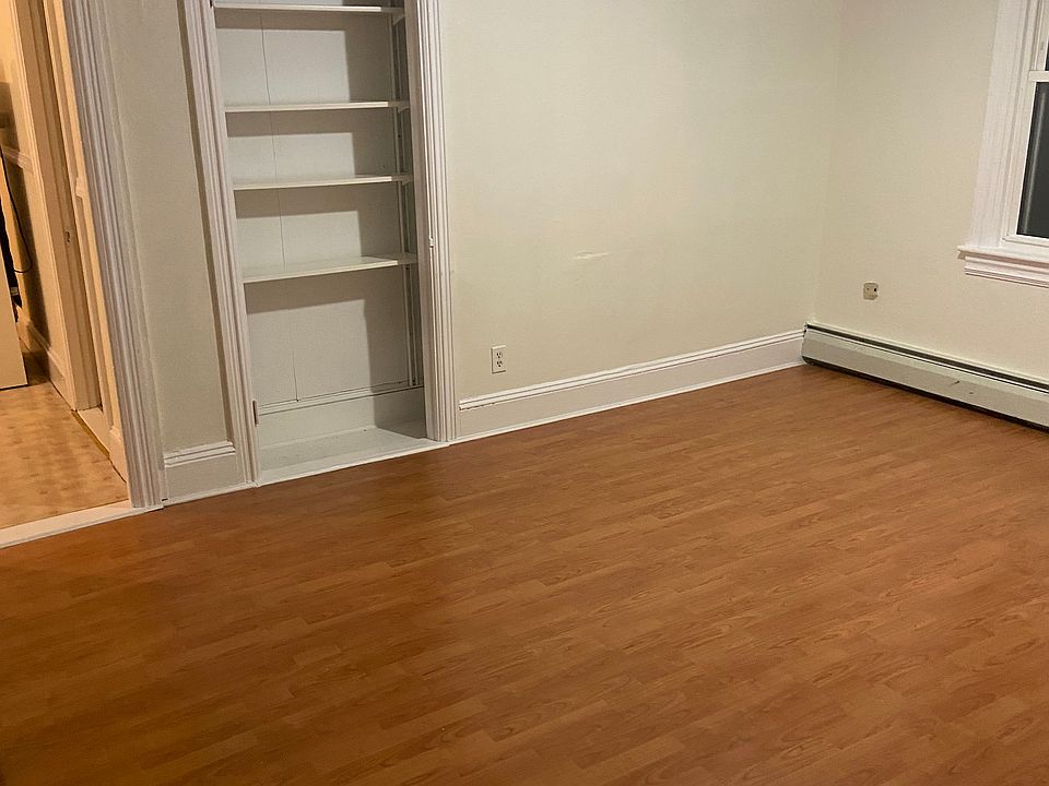 1st image of 30 Tucker Ave Floor 3