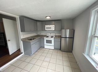 21 Winthrop Ter APT 2, Framingham, MA 01702