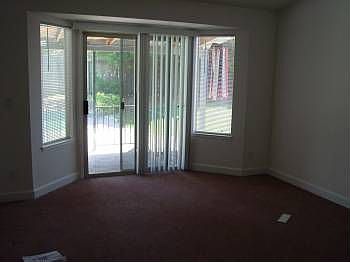 3rd image of 1458 Garfield Ct