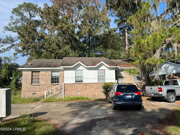 9 Adams Cir, Beaufort, SC 29902