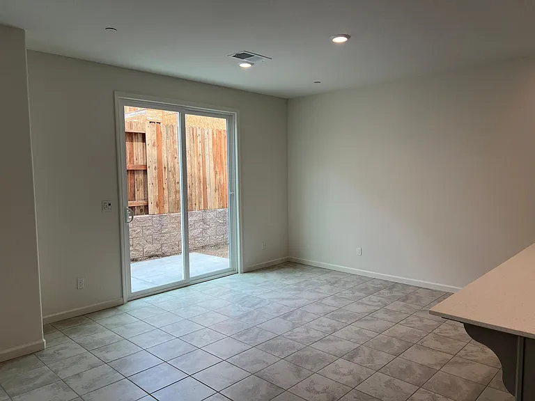 3351 Auburn Leaf Loop — Photo 5