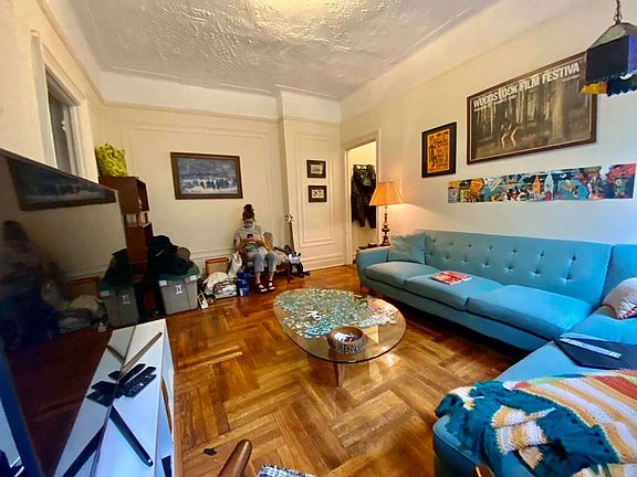 2nd image of 969 Carroll St APT B4