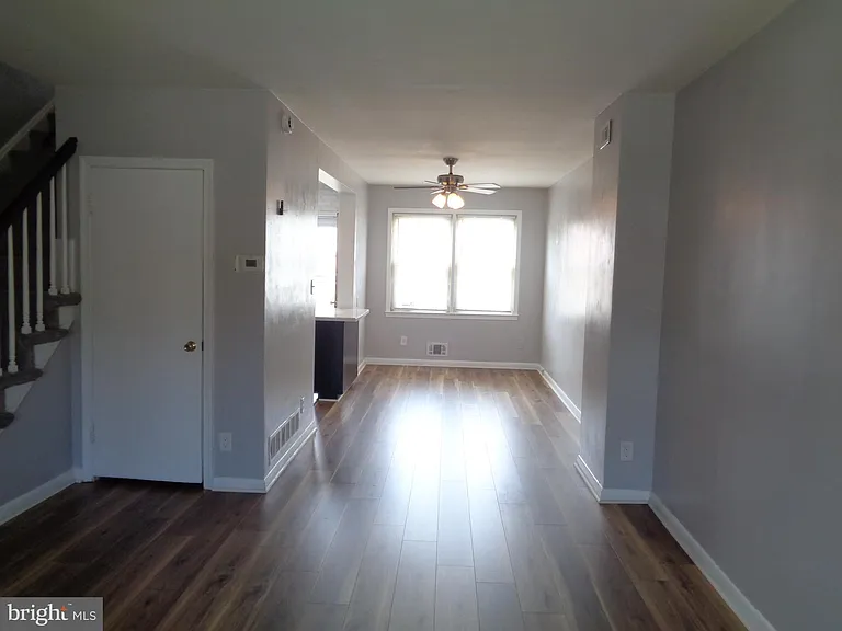2245 Graythorn Rd — Photo 7