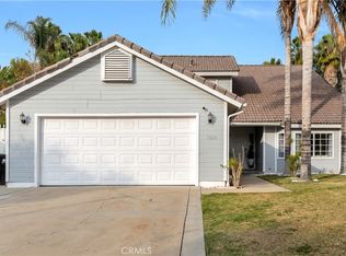 7828 Topeka Dr, Reseda, CA 91335