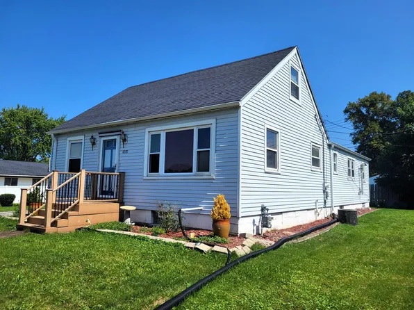 4270 South 91St PLACE, Greenfield, WI 53228