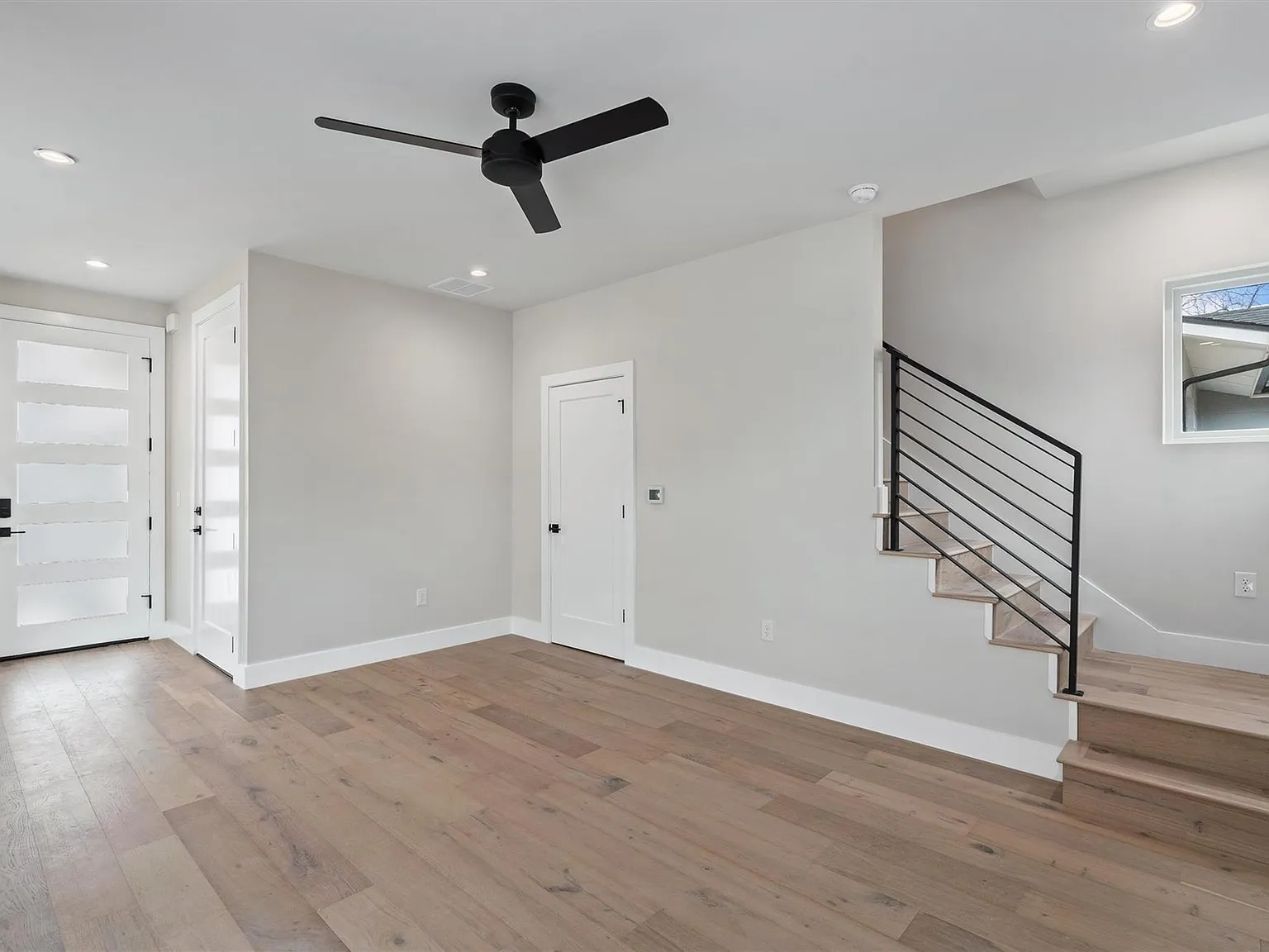 2 bed, 2.5 bath, 1014 sqft, $3,000 — Photo 4