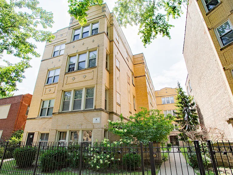 4106 N Mozart St #1W — Photo 1