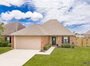 40478 Cross Ridge Ave, Gonzales, LA 70737